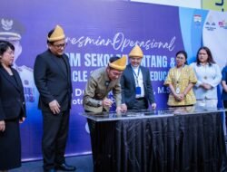 Walikota Palembang Resmikan Pusat Kegiatan Belajar Masyarakat (PKBM) Sekolah Bintang dan Sekolah Miracle