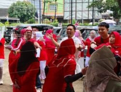 Semarak Lomba HUT RI di Kantor Camat Sukarami, Penuh Tawa dan Canda