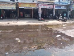 Lurah Talangkelapa Imbau Pemilik Usaha Peduli Saluran Drainase