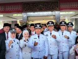 Lurah Dua Ilir Atika, S.IP, M.Si Menghadiri Upacara HUT RI ke-80 di Jakabaring Sport Center
