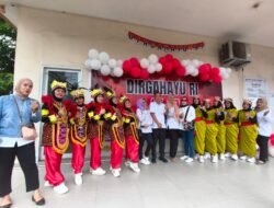 Lurah Sungaibuah Support Langsung Warga di Ajang Lomba Senam Poco-Poco