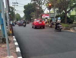 Kolaborasi Lurah Talangsemut dan PU, Jalan Ponegoro Kembali Aman dari Kabel Menjuntai