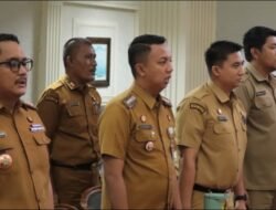 Plt. Camat Kertapati Hadiri Penyerahan Penghargaan Kearsipan, Tekankan Pentingnya Tertib Administrasi