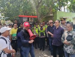 Kasus Dugaan Penyerobotan Lahan, Massa POSE RI dan JO Media Partner POSE RI Demo MaxOne Hotel Palembang