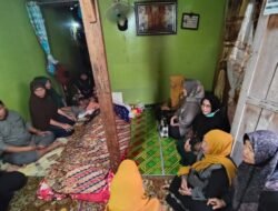 Ketua TP PKK Kertapati Bawa Pesan Kepedulian di Saat Warga Berduka